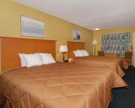 Comfort Inn ノーウォーク エクステリア 写真